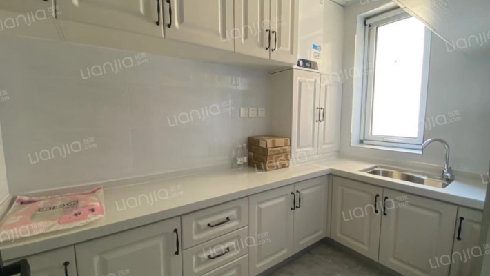 三利中和城一期 2室2厅 南-厨房