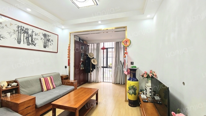 云南云药企业管理咨询服务有限公司宿舍区二手房实景图
