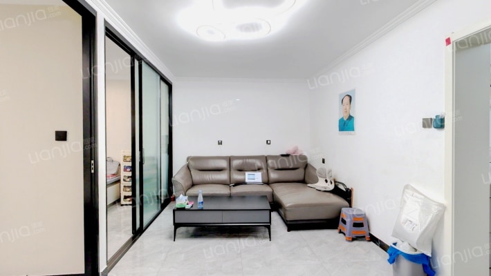 南华街小区二手房实景图