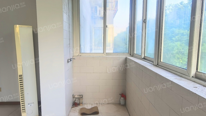 物探九号院 南北通透三居 三阳开泰户型-阳台
