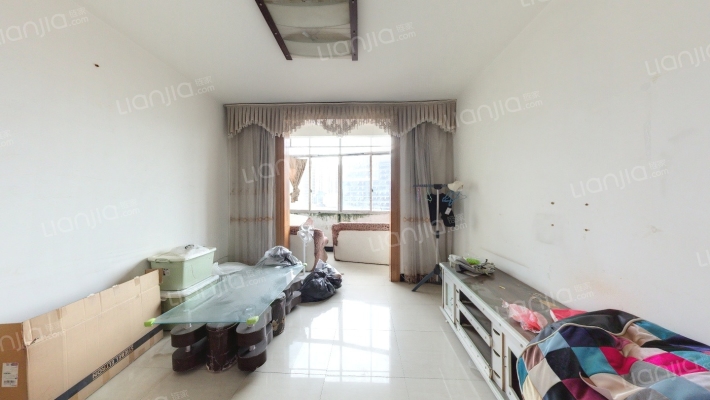 杰昌花苑二手房实景图