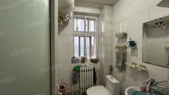 联合小区六号院 2室2厅 南-卫生间