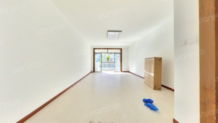 新锦港花园二手房实景图