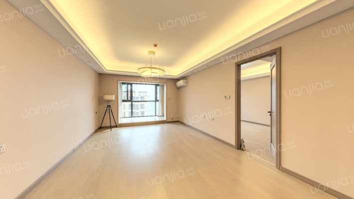 万科幸福臻园二手房实景图