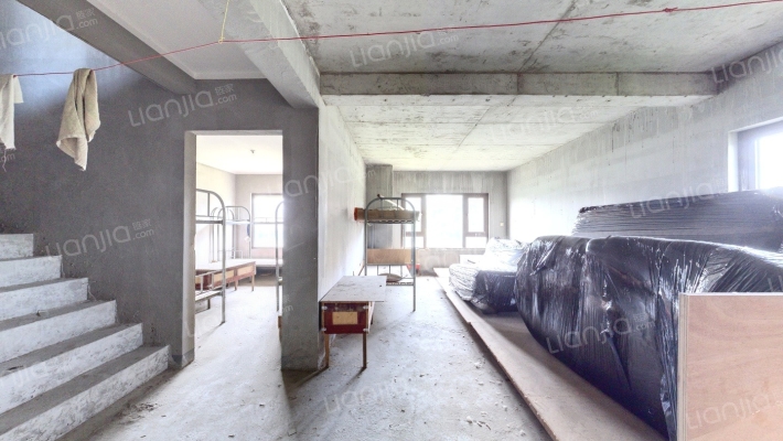 万科翠逸花园一区二手房实景图