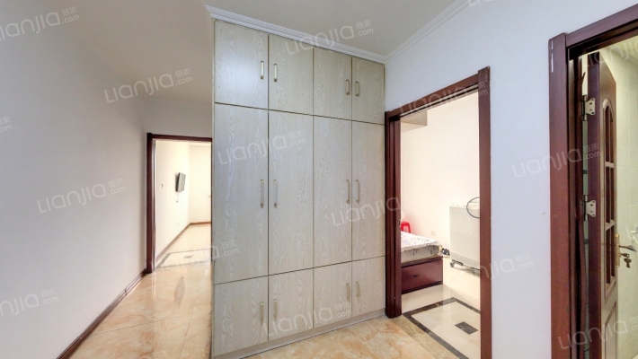 西堡巷佳园二手房实景图