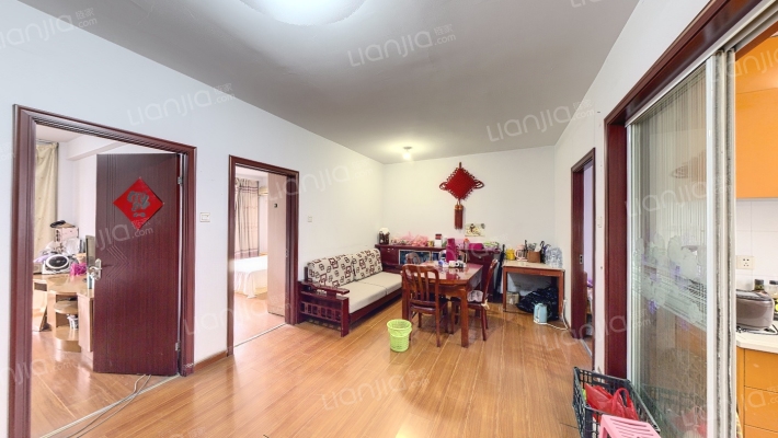 天新嘉苑二手房实景图