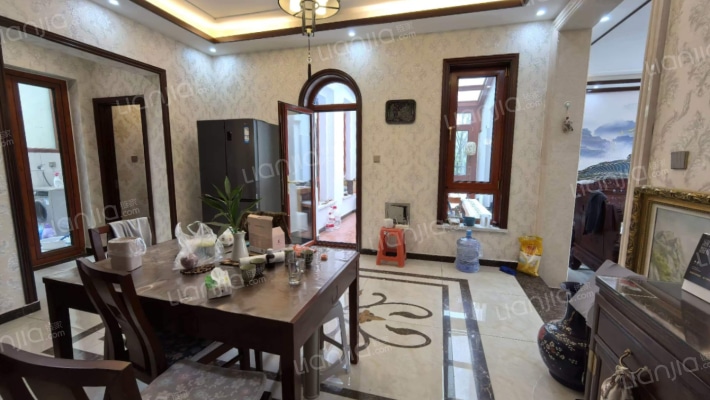 京都颐和城 5室3厅 南 北-客厅C