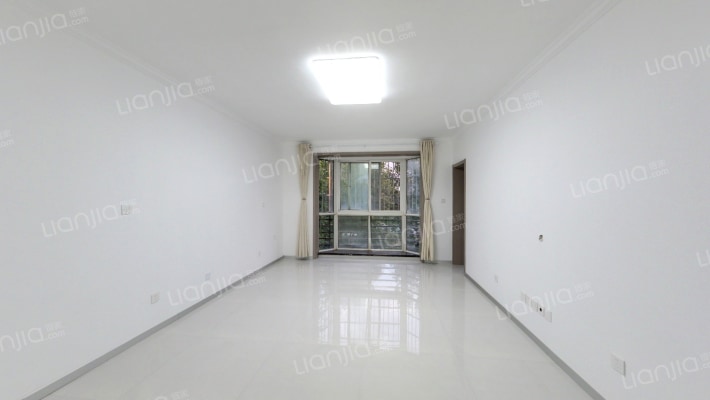 芳源里二手房实景图