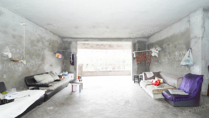 沁源村二手房实景图