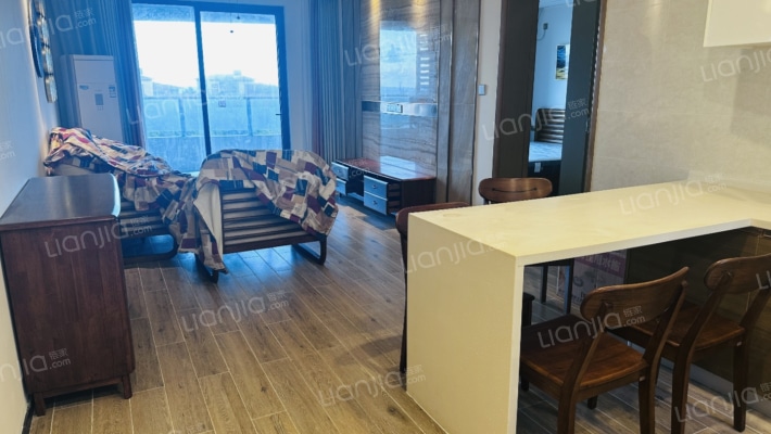 神州半岛海公馆一期二手房实景图