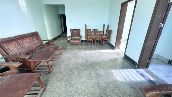 狮城公寓二手房实景图