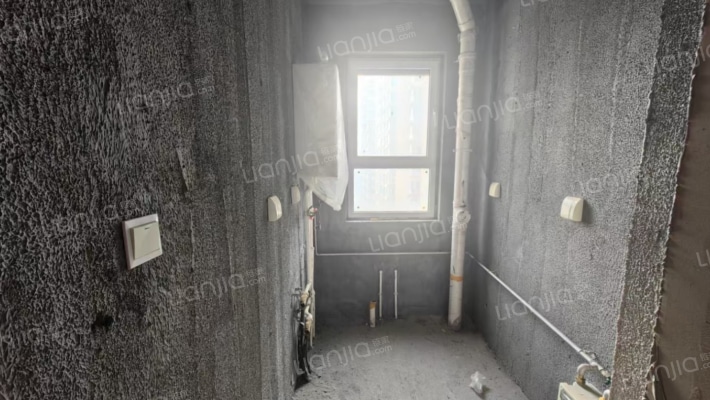 范阳路，物探六，一居，中间楼层，房本满二-厨房