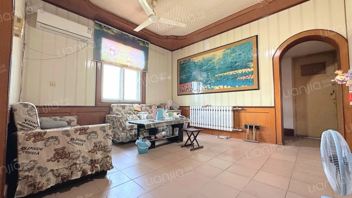 一中家属院二手房实景图