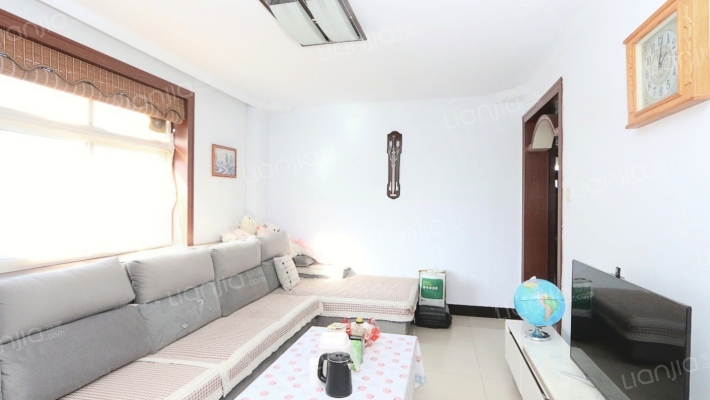 西草市街9号院二手房实景图