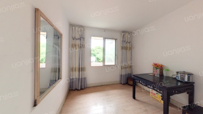 商业新村二手房实景图