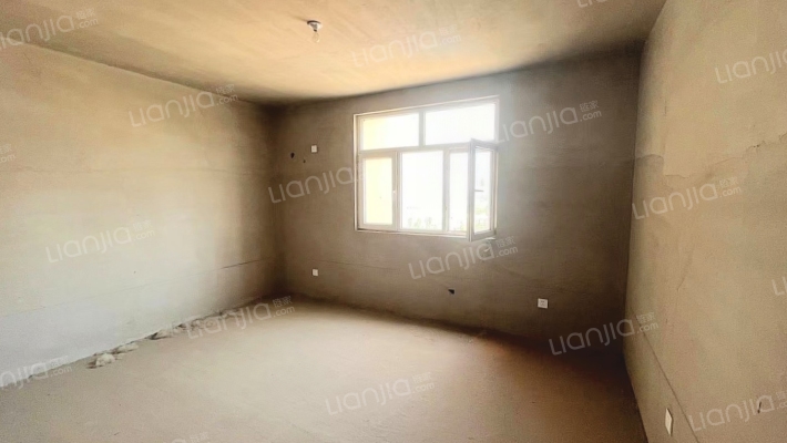 双塔片区的房子，高楼层，采光好，房本满五唯一-卧室