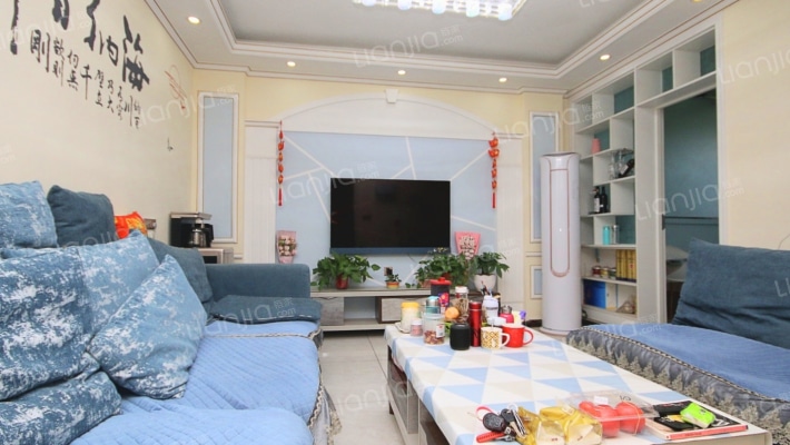 维纳斯小区二手房实景图