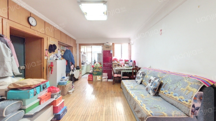 玉意街二手房实景图