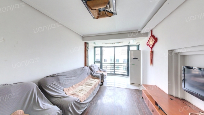 贝越佳园二手房实景图