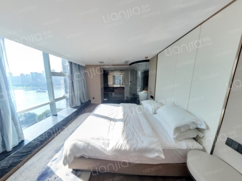 整租·皇冠国际中心 1室1厅 南