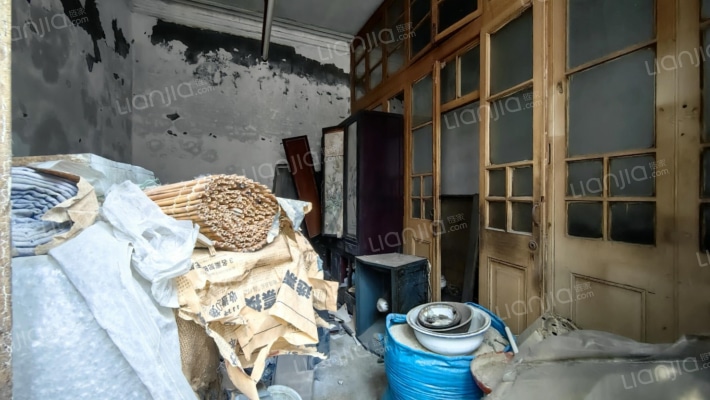 济厚里二手房实景图