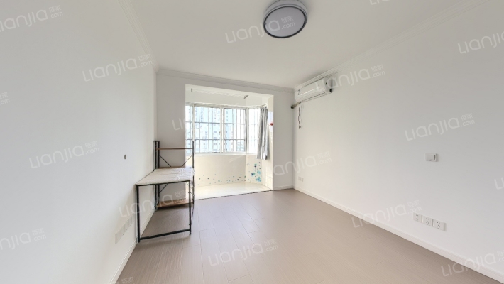 仁宝公寓二手房实景图