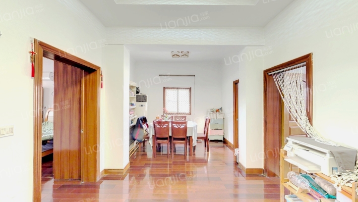 青果路123号二手房实景图