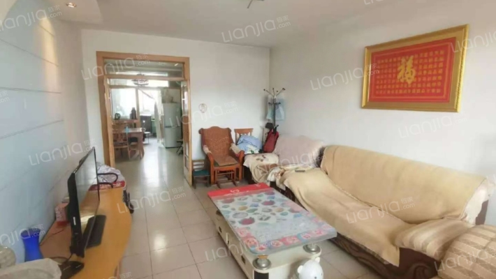 劳教所宿舍二手房实景图