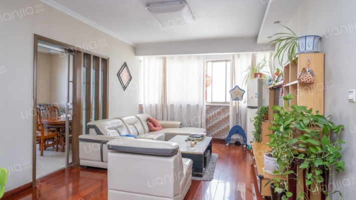 河滨佳园二手房实景图