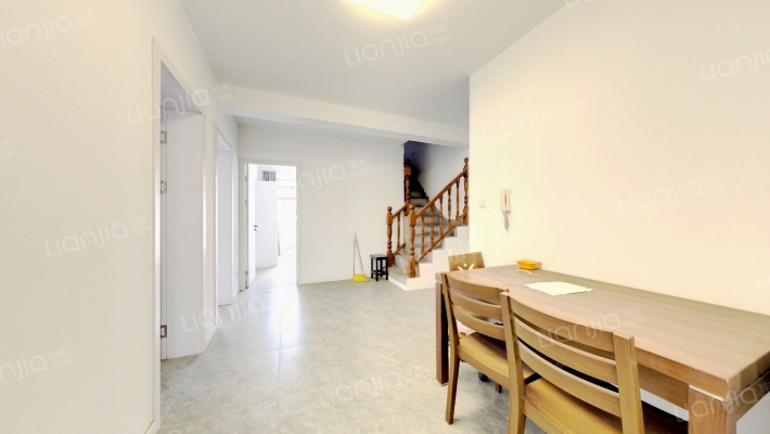 公园天下二手房实景图