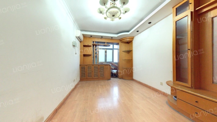 南纬路2号院二手房实景图