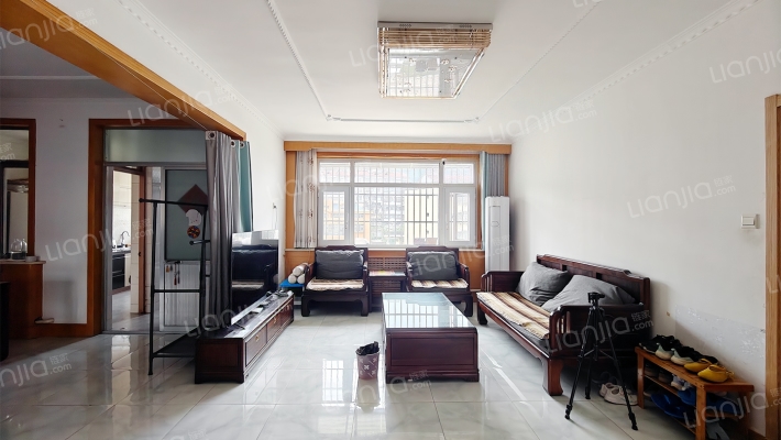 药监局宿舍二手房实景图