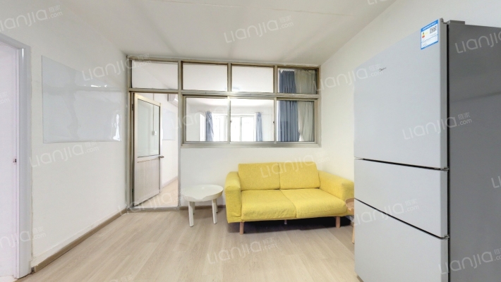 苇子坑1号院二手房实景图