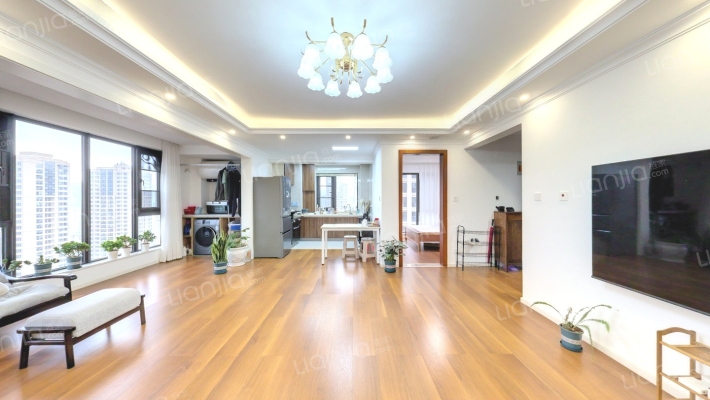 绿城春江明月二手房实景图