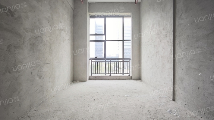 奥飞文创中心二手房实景图