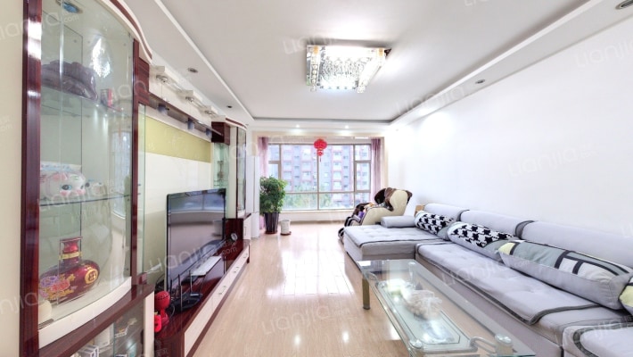 万盛中央一品二手房实景图