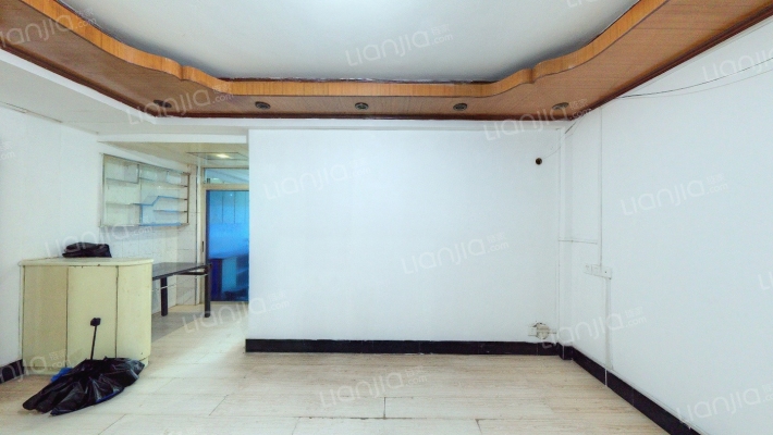 莲宅新村二手房实景图