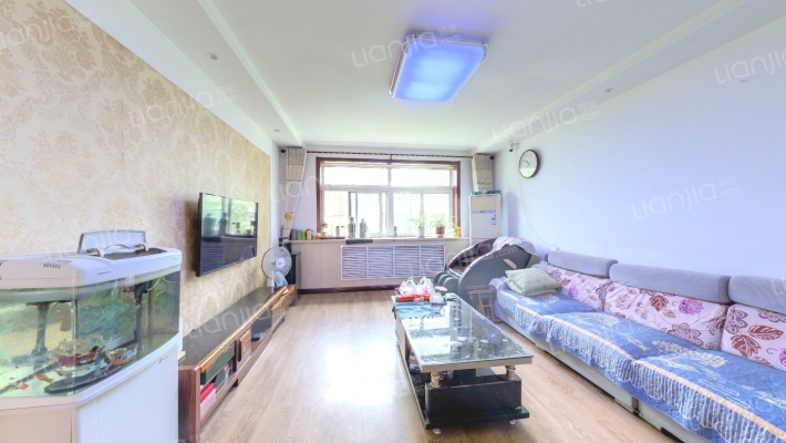 商场东路14号院二手房实景图