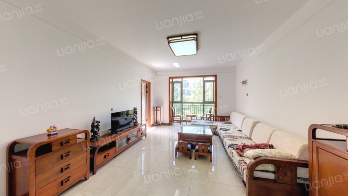 米兰春天二手房实景图