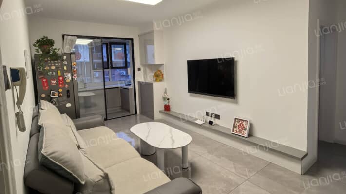 哈龙新苑二手房实景图