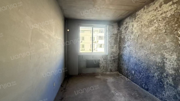 物探局房产 集中供暖  步梯板楼-卧室B