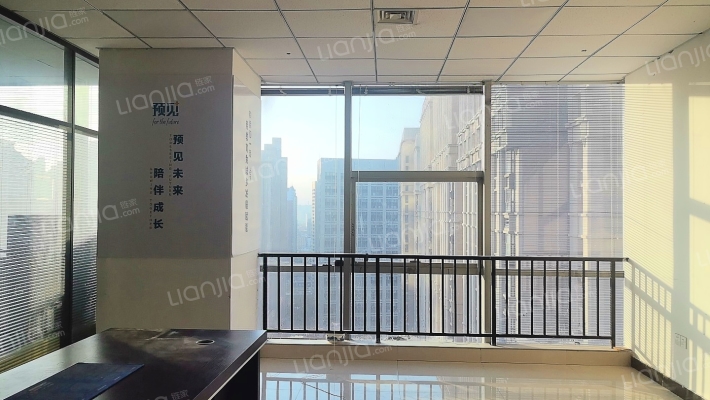 世玺中心二手房实景图