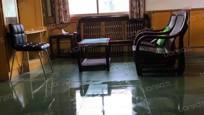 文苑路390弄二手房实景图