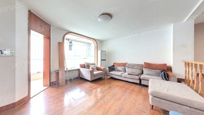 翡翠园二手房实景图