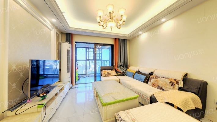 海尔国际广场二手房实景图