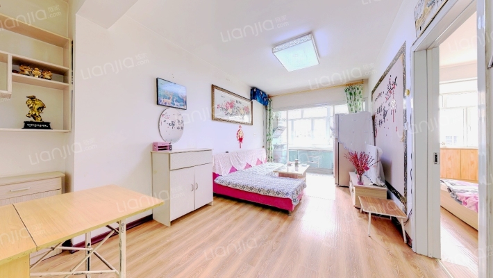 亲海翠苑二手房实景图