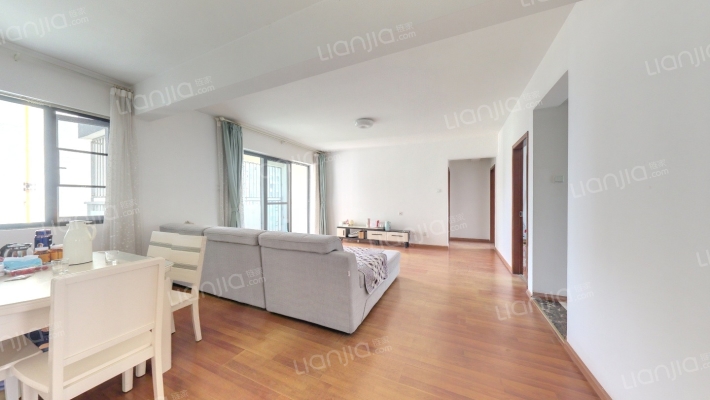 钰邸华府二手房实景图