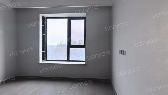 高新区 大楼间距 集中供暖 精装修三居双卫出售-卧室C