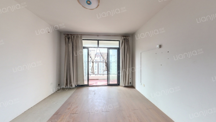 怡和家园二手房实景图